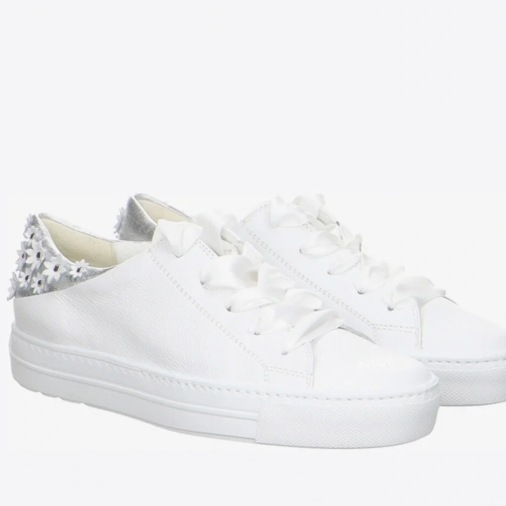 PAUL GREEN White Leather sneakers floral detail on back size US 5.5 - Picture 2 of 13